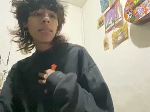 Snapshot of kirito_kun chatting on March 2026 04:44:02 PM kirito kun online show from March 2026 04:44:02 PM