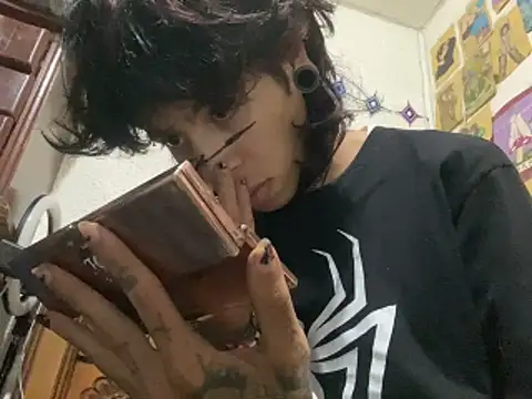 Snapshot of kirito_kun chatting on April 2026 07:02:01 AM kirito kun online show from April 2026 07:02:01 AM