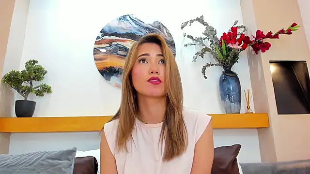 Snapshot of AzuraWave chatting on March 2025 02:25:02 AM AzuraWave online show from March 2025 02:25:02 AM