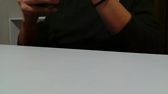 Stretch-man online show from November 2025 04:33:01 AM