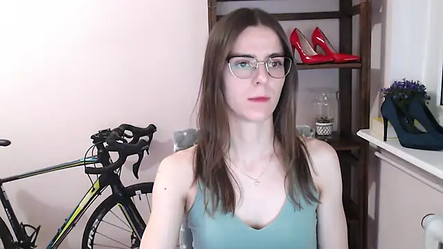 love megi online show from February 2026 04:06:02 PM