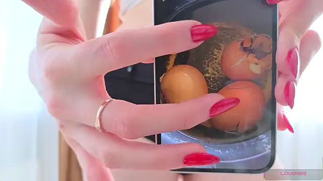 Snapshot of Kira_mindnes chatting on March 2026 06:17:02 AM Kira mindnes online show from March 2026 06:17:02 AM