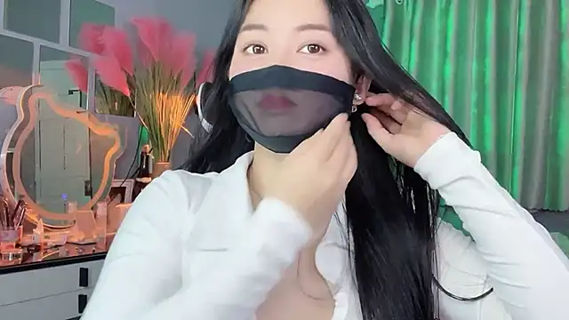 Snapshot of MI_KA22 chatting on October 2025 07:16:01 AM MI KA22 online show from October 2025 07:16:01 AM