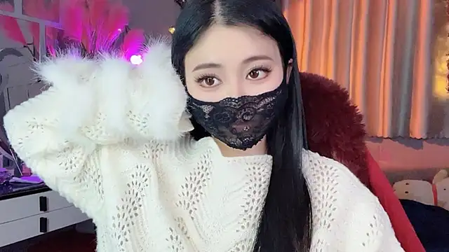 Snapshot of MI_KA22 chatting on November 2025 06:47:02 AM MI KA22 online show from November 2025 06:47:02 AM