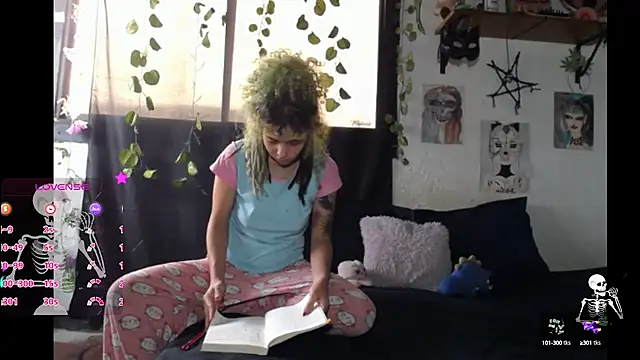 420mussa online show from October 2025 04:00:01 PM