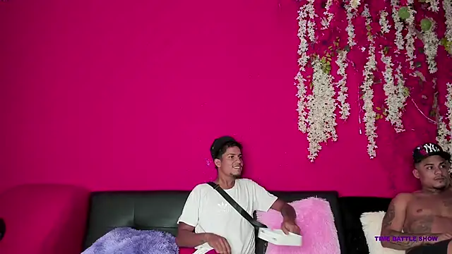 Snapshot of hot_dirty_paradise_66 chatting on October 2025 06:27:01 PM hot dirty paradise 66 online show from October 2025 06:27:01 PM