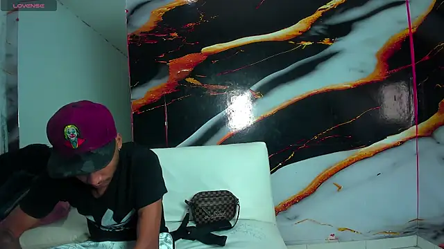 hot dirty paradise 66 online show from June 2026 08:15:02 PM