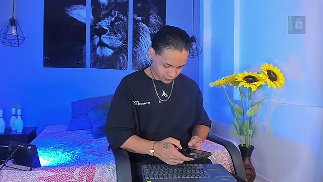 Draco collins online show from December 2025 08:26:01 PM