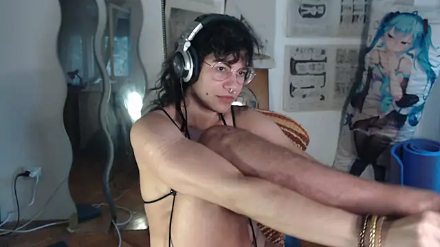 Snapshot of PainPrince69 chatting on May 2026 03:15:02 AM PainPrince69 online show from May 2026 03:15:02 AM