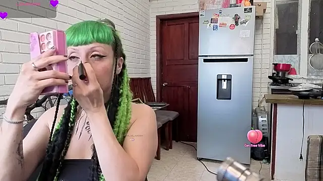 freyaa sorcerees online show from October 2025 07:01:02 PM