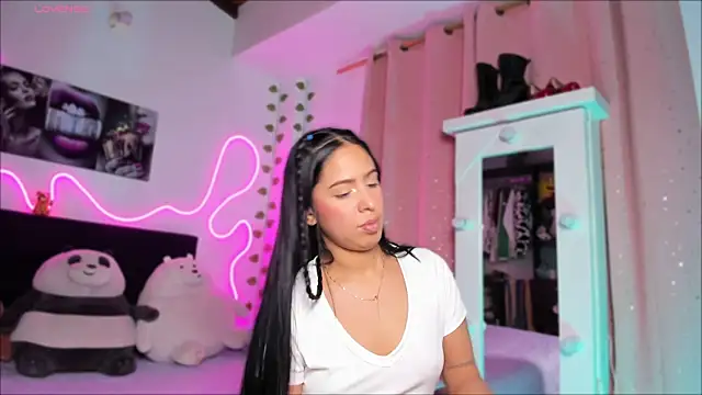 Vickysth online show from October 2025 10:32:02 PM