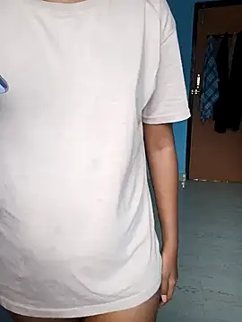 naughtyreva online show from September 2025 05:53:02 AM