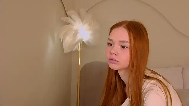 Snapshot of MiraBliss chatting on October 2025 07:57:02 PM MiraBliss online show from October 2025 07:57:02 PM