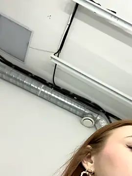 MiraBliss online show from December 2025 07:53:02 PM