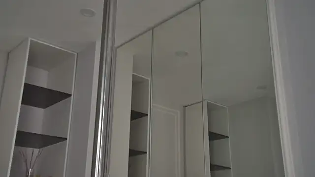 Snapshot of MiraBliss chatting on April 2026 06:10:01 PM MiraBliss online show from April 2026 06:10:01 PM