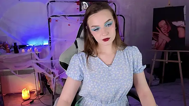 monicaerotic online show from November 2025 06:18:02 PM