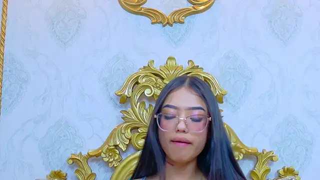 Snapshot of CataStones chatting on November 2025 08:51:01 PM CataStones online show from November 2025 08:51:01 PM