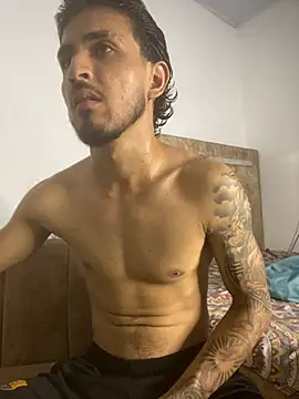 Snapshot of Zayn_kane chatting on May 2026 03:25:02 AM Zayn kane online show from May 2026 03:25:02 AM