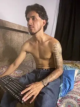 Snapshot of Zayn_kane chatting on May 2026 12:41:01 AM Zayn kane online show from May 2026 12:41:01 AM