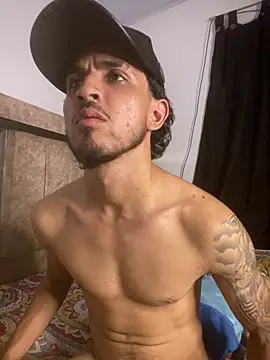 Snapshot of Zayn_kane chatting on May 2026 01:56:01 AM Zayn kane online show from May 2026 01:56:01 AM
