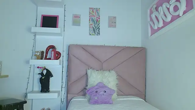 eva sin18 online show from April 2026 12:10:01 AM