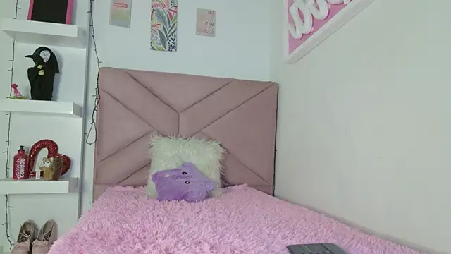 eva sin18 online show from April 2026 11:18:02 PM