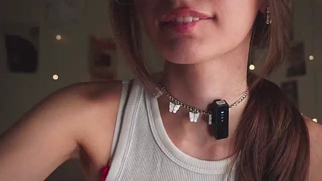 EditaBails online show from October 2025 07:03:02 PM