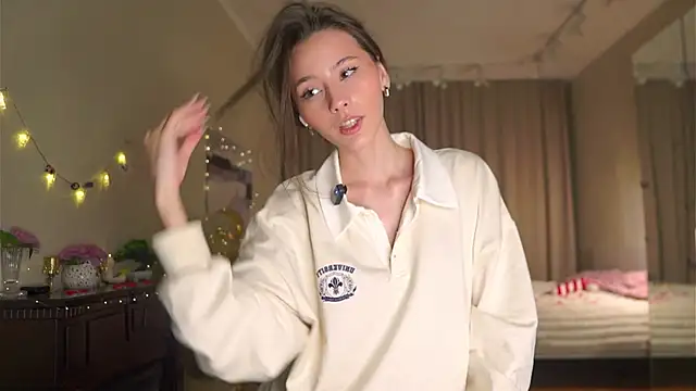 EditaBails online show from March 2026 07:42:01 PM