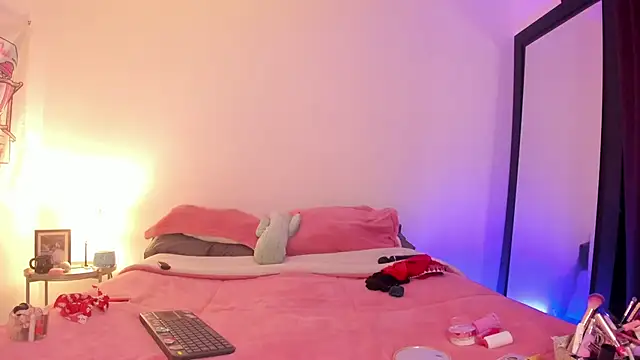 Snapshot of Alessamoth chatting on March 2026 11:52:02 PM Alessamoth online show from March 2026 11:52:02 PM