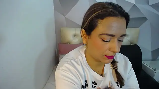 Milf-Prettyboobs online show from November 2025 11:02:01 AM