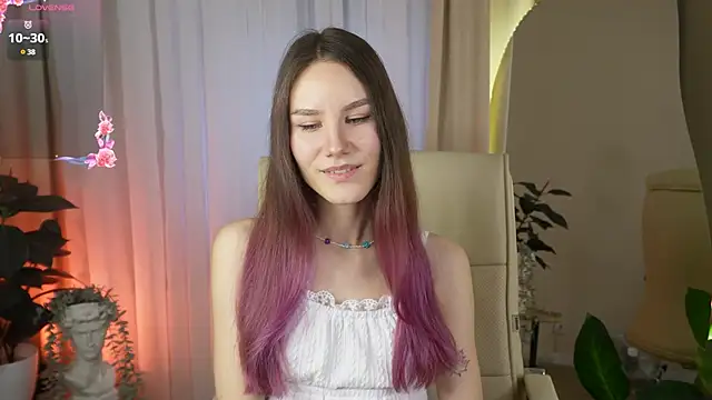 Snapshot of Clare__Florence chatting on March 2025 06:41:02 AM Clare Florence online show from March 2025 06:41:02 AM