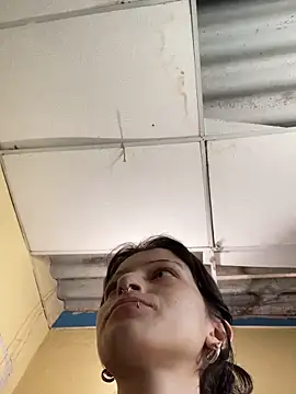 Snapshot of val_zx chatting on September 2025 03:35:02 PM val zx online show from September 2025 03:35:02 PM