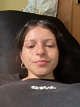 Snapshot of val_zx chatting on March 2026 03:34:01 PM val zx online show from March 2026 03:34:01 PM