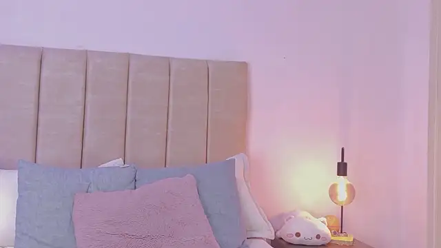 Snapshot of Tefy-Rose chatting on March 2026 05:02:02 AM Tefy-Rose online show from March 2026 05:02:02 AM