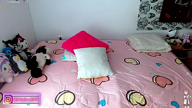 Malud09 online show from October 2025 01:11:01 PM