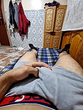 Tayebhejji online show from November 2025 06:20:01 PM