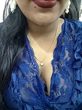 priya 00143 online show from April 2026 06:01:01 PM