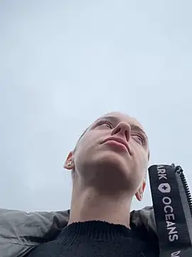 AlexisWhit online show from November 2025 08:58:02 AM