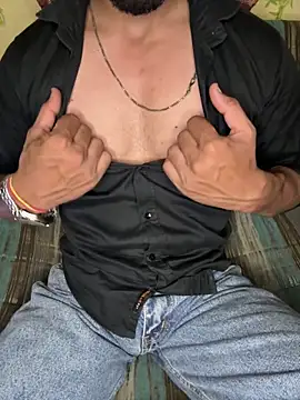 Snapshot of HARSHHU01 chatting on September 2025 05:40:02 PM HARSHHU01 online show from September 2025 05:40:02 PM