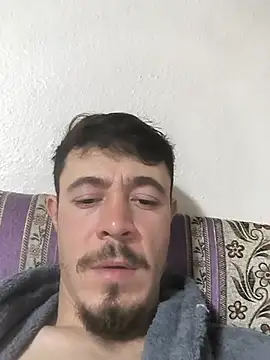 Snapshot of Thunderbolt121 chatting on February 2026 05:18:01 PM Thunderbolt121 online show from February 2026 05:18:01 PM