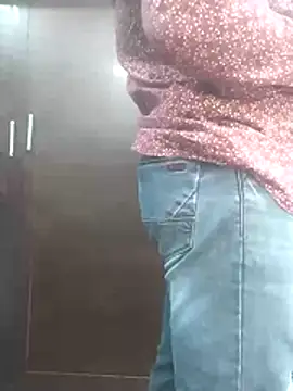 Idontmind367 online show from December 2025 04:32:01 AM