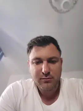 hugedickedd online show from June 2026 09:44:02 AM