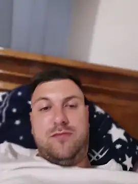 hugedickedd online show from June 2026 09:41:01 PM