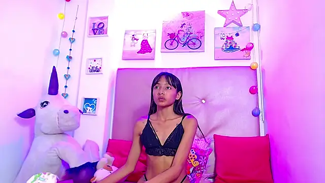 lili roussi online show from March 2025 09:57:01 AM