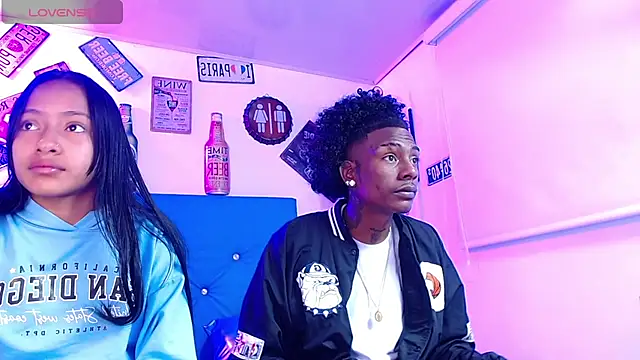 lili roussi online show from September 2025 05:31:01 AM