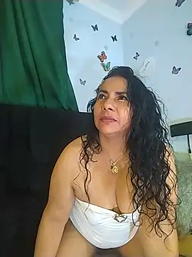 AlexaNovoa  online show from June 2026 01:45:01 AM