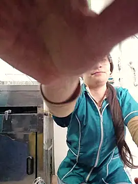 HOLY DOLL online show from October 2025 09:26:02 PM