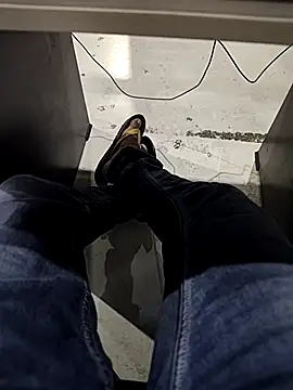 pmr1997 online show from March 2025 08:19:01 PM