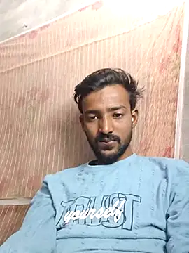 India HOT23 online show from December 2025 07:39:02 AM