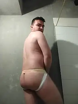 Snapshot of Andy-rtg chatting on March 2025 02:41:02 AM Andy-rtg online show from March 2025 02:41:02 AM